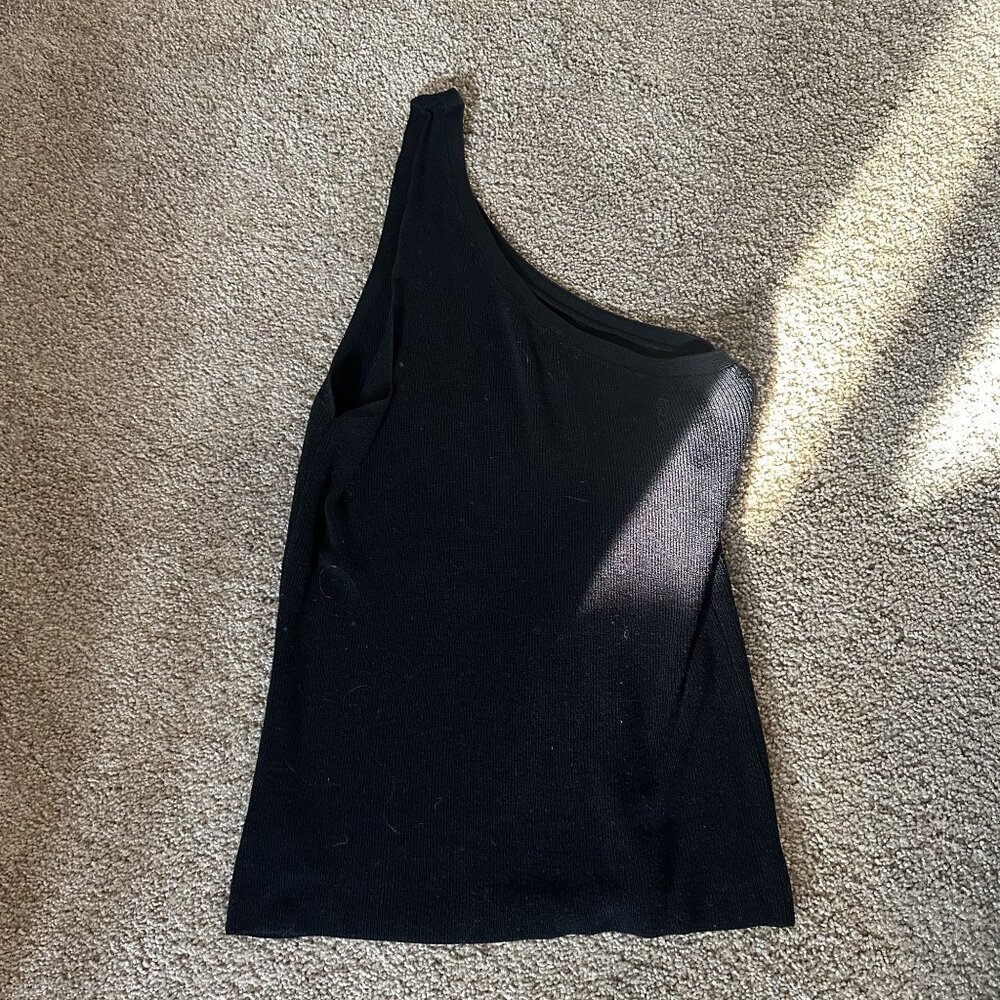 Wilfred‎ Black One-Shoulder Knit Top